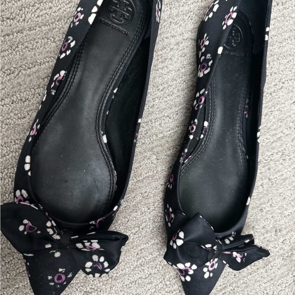 Tory Burch Black Floral Flats